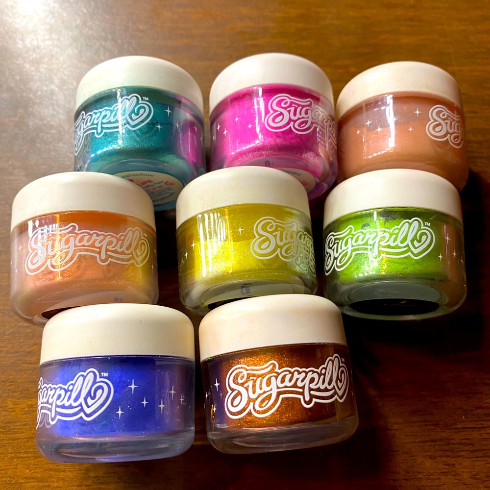 8 Sugarpill pigments